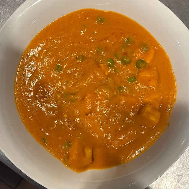Muttor Paneer.